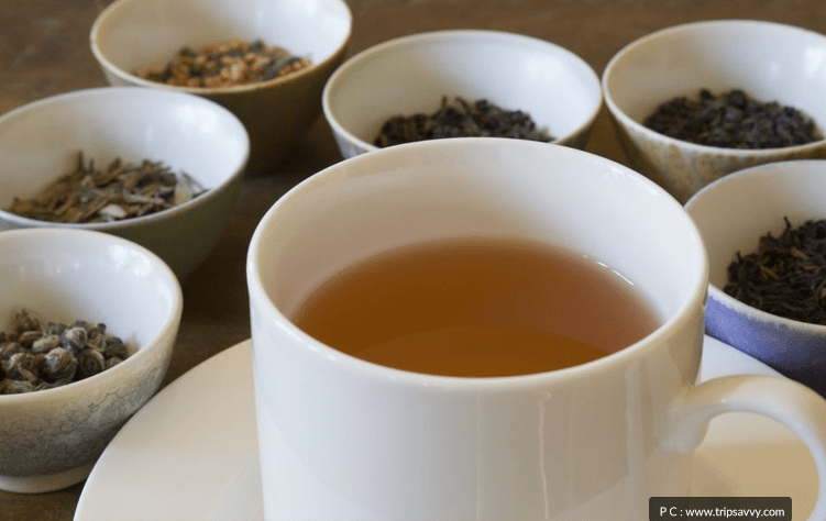 Flavored Darjeeling Tea at the Small Cafes